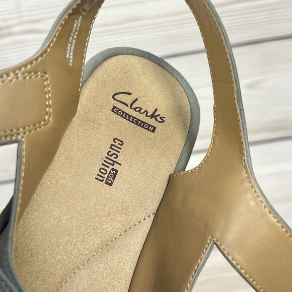 Clarks Reedly Juno Wedge Sandals Womens 8W Sage Nubuck Leather Triple Strap Shoe - Picture 10 of 15